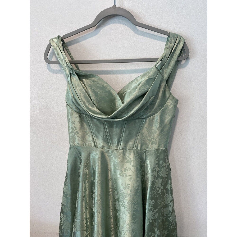 B Darlin Green Sweetheart Neck Jacquard Floral Gown Midi Dress Sz 3/4 Fairy Core - Picture 3 of 10